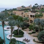 Hotelpoolanlage zum Überwintern am Toten Meer