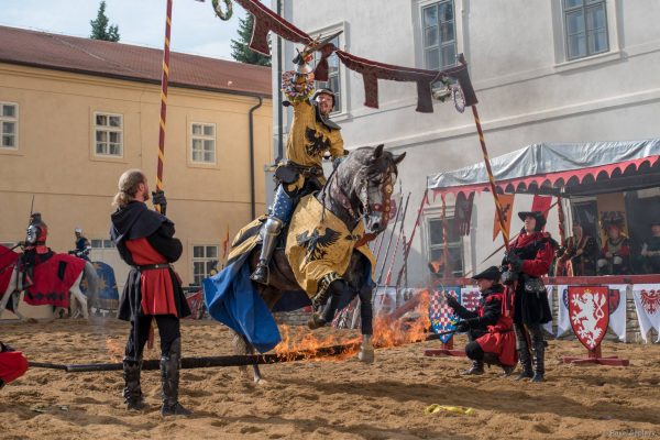 Ritterspiele beim Mittelalter-Festival Kutna Hora