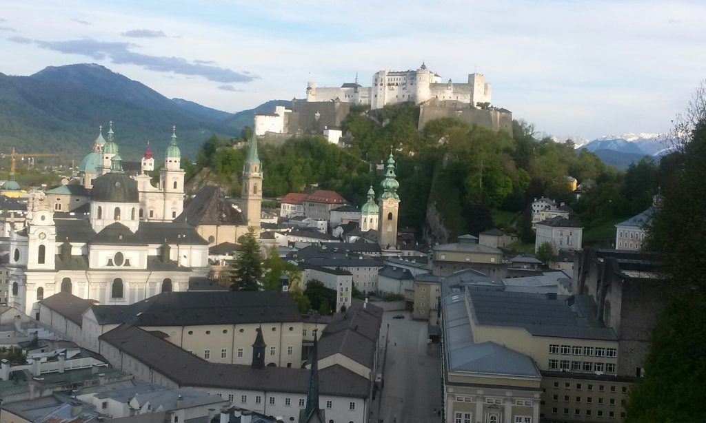 Salzburg mit Festungs-Blick