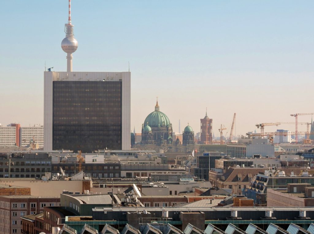 Berlin von oben aus dem Reichstagsgebäude