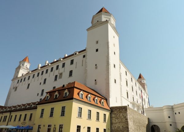 Burganlage_Bratislava_Slowakei
