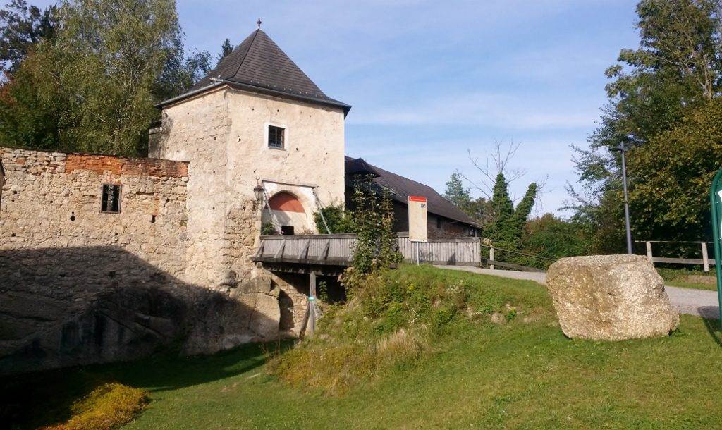 Burg Bad Kreuzen