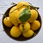 Zitronen in Schale für Salzzitronen marokkanische Art