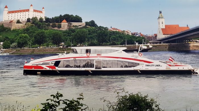 Reisen mit dem Schiff Wien - Bratislava