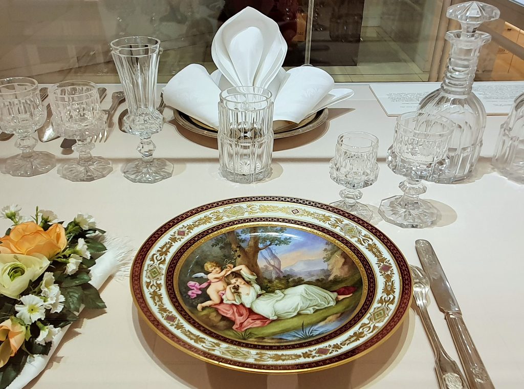 imperiale Tischkultur aus der Silberkammer Wien