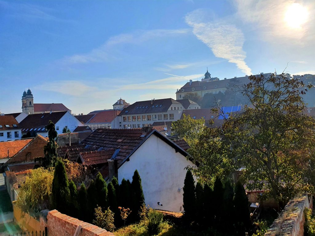 Blick über die Schlossanlage in Valtice