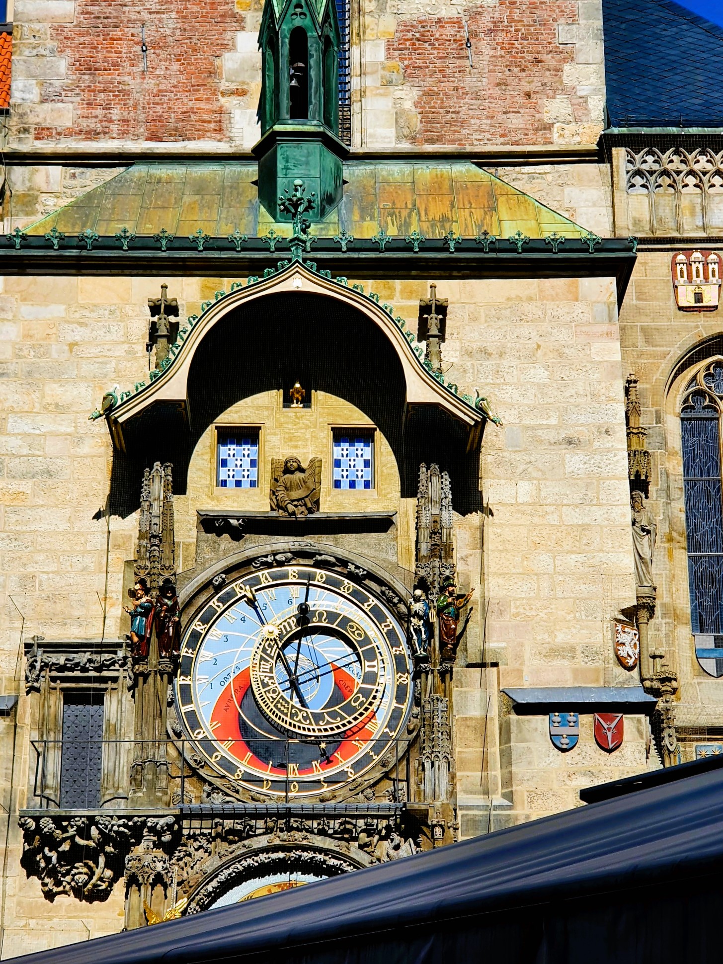 alter Turm mit Aposteluhr,  Prager Altstadt Sehenswürdigkeiten