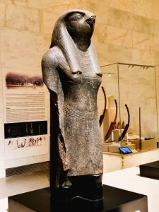 antike steinerne Statue aus Ägypten