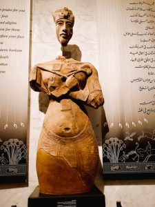 antike steinerne Statue aus Ägypten, National Museum Egypt Civilization