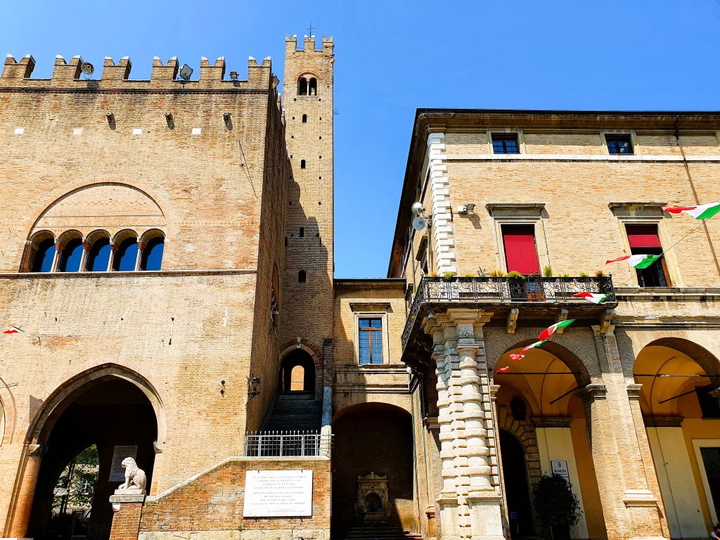 historisches Gebäude in der Altstadt von Rimini